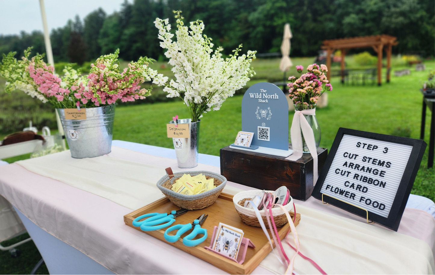 Package #1 - “Deluxe Bloom Bar”