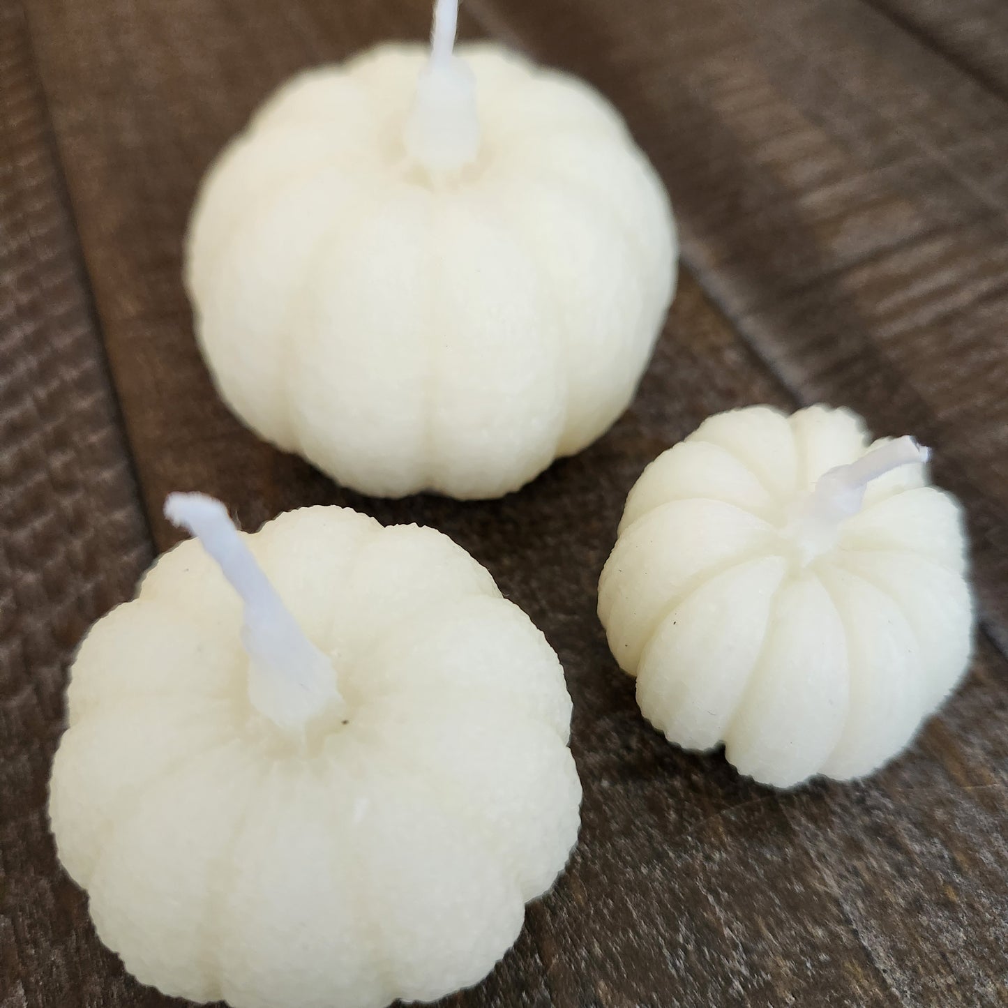 White Beeswax Candle - Mini Pumpkin Set