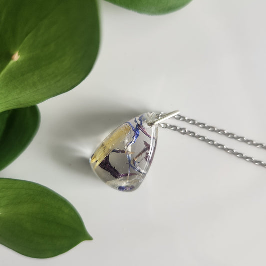 Preserved Floral Necklace - Teardrop Mix