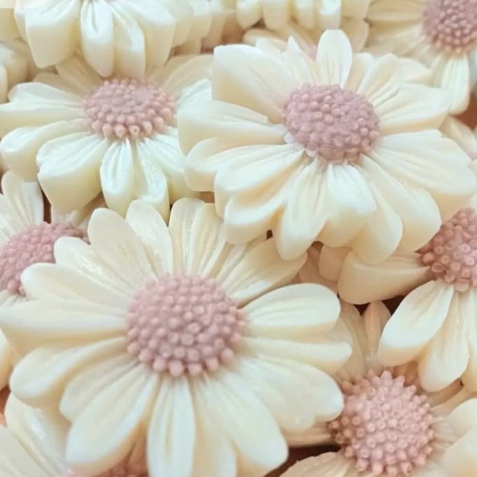 Custom Daisy Beeswax Candle Favors