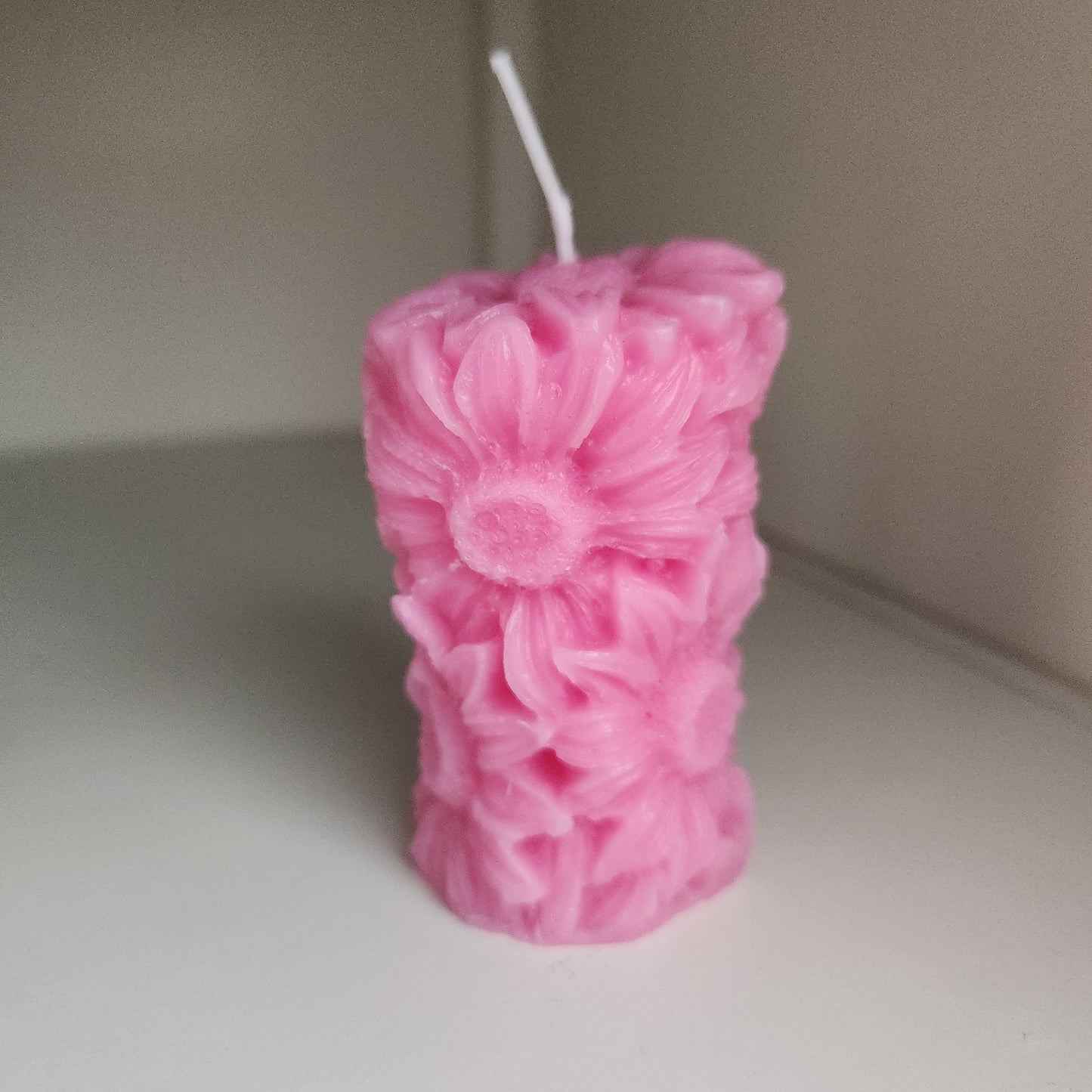 Pink Daisy Candle