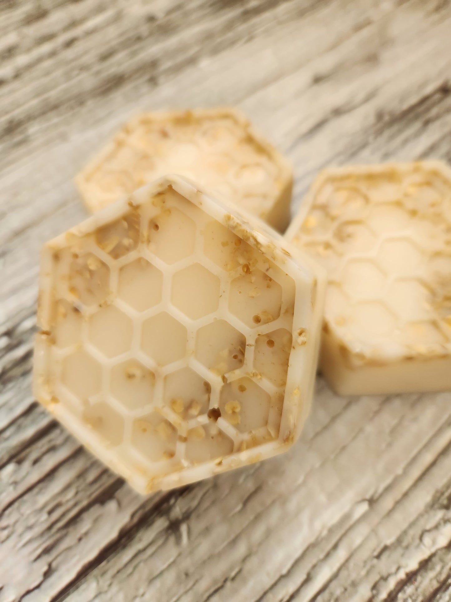 Goats Milk Soap - Honey Oatmeal (Unscented)