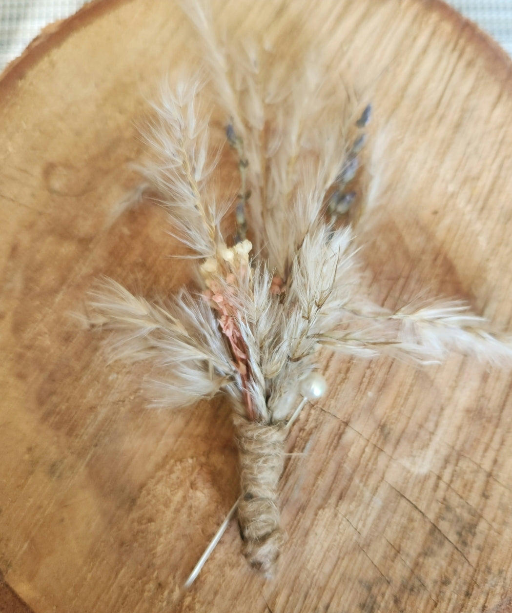 Hat Boutonniere - Simple, Soft Country Style