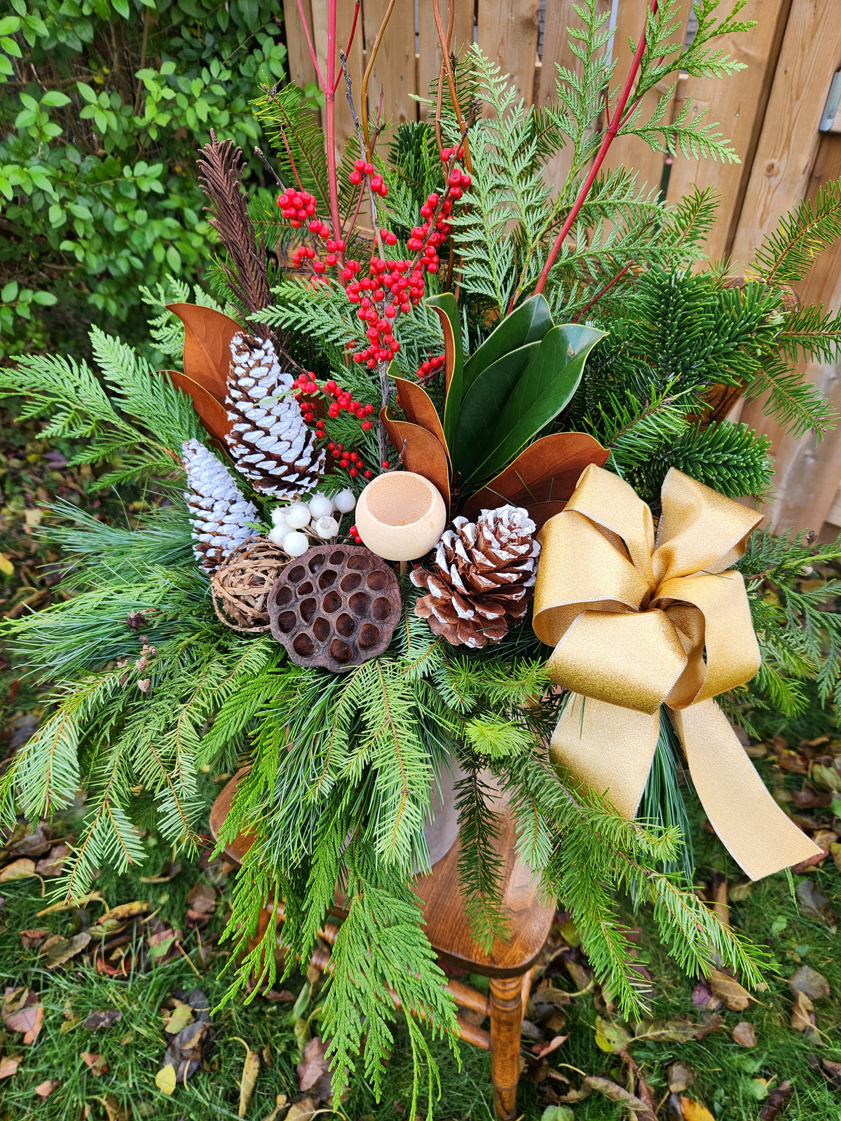 Christmas Planter Decoration and Installation Service - Simple & Natural