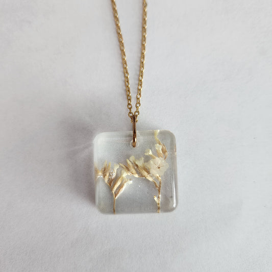Floral Preserved Necklace - White Limonium Gold Square