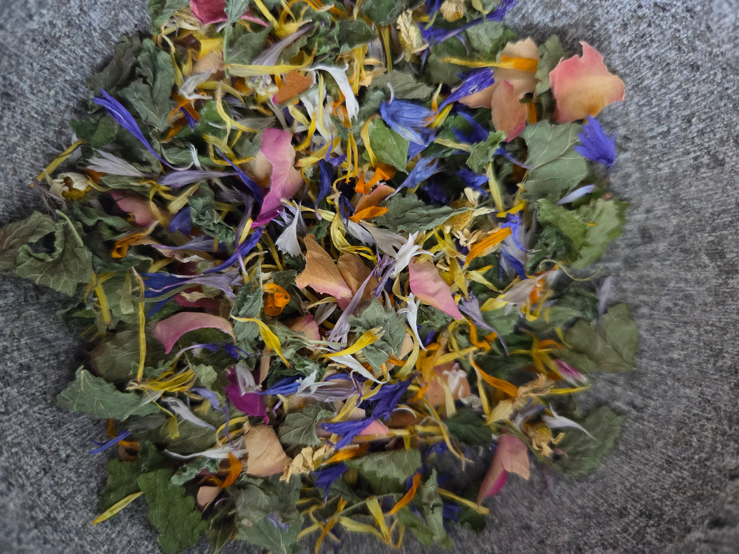 The Bridgerton Garden - Loose Leaf Tea (50 grams)