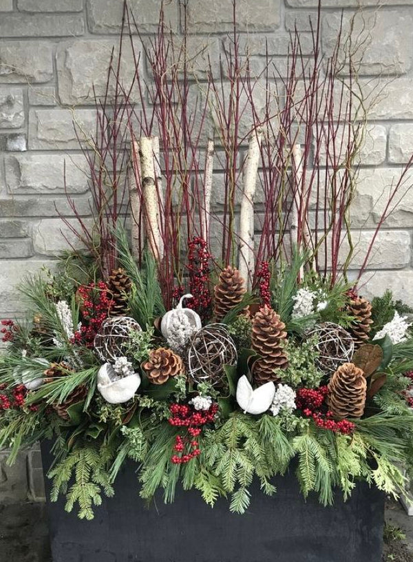 Christmas Planter Decoration and Installation Service - The Grand Enterance