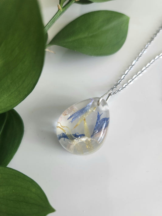 Preserved Floral Necklace - Teardrop Mix