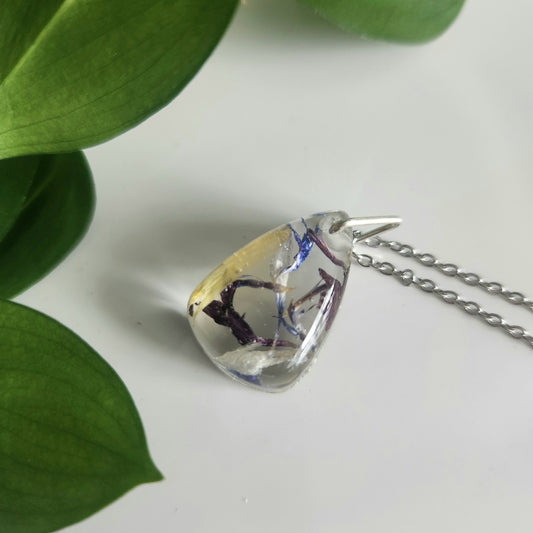Preserved Floral Necklace - Teardrop Mix